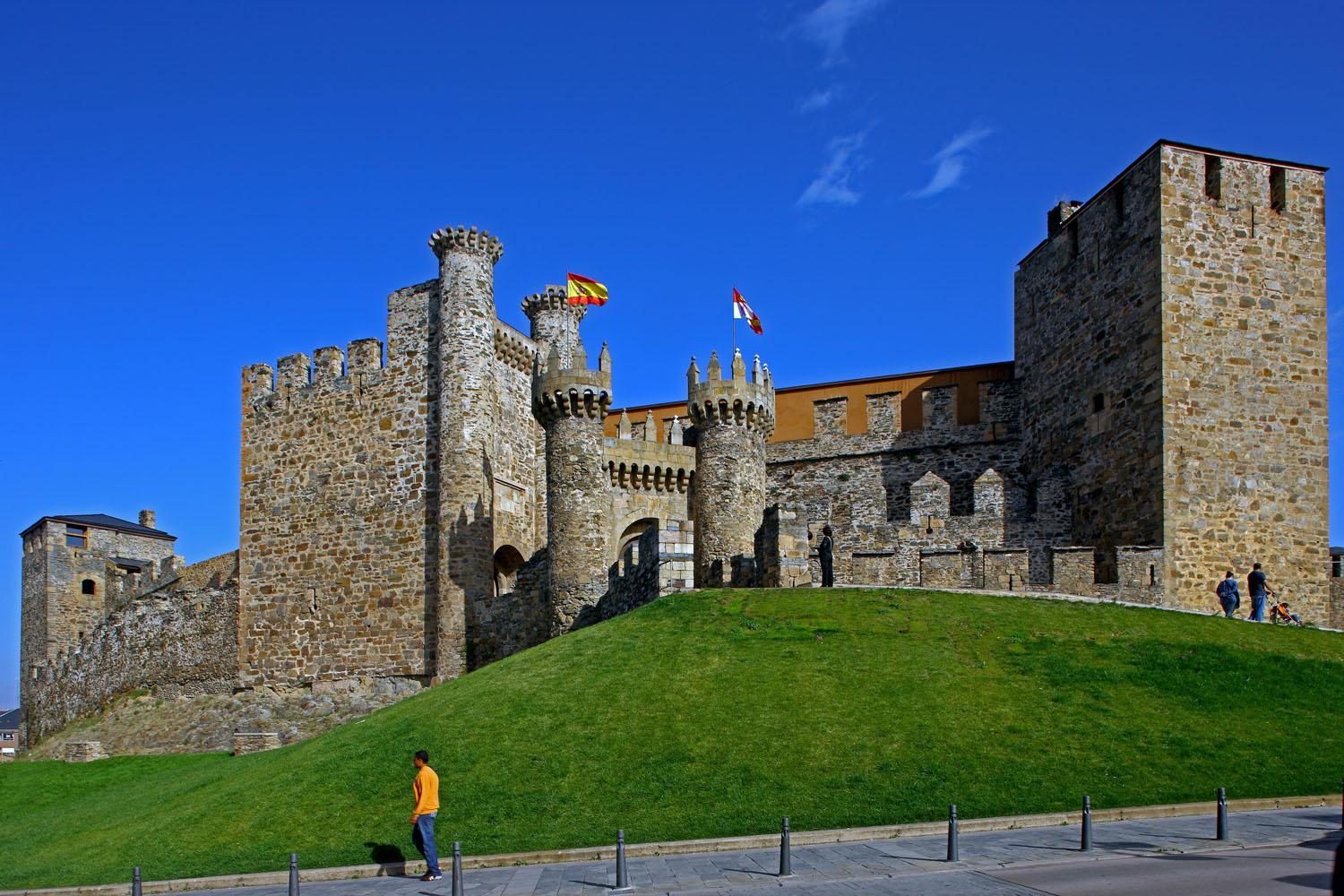 Castillo Templario de Ponferrada - Qué ver en León y alrededores