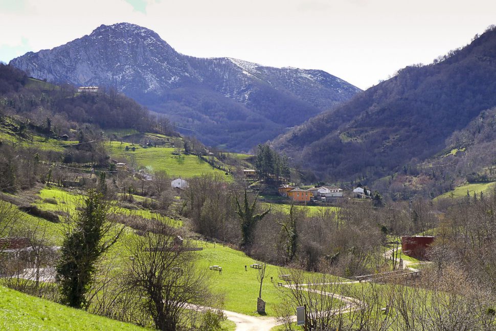 Asturias - Escapada rural en Semana Santa - viajar en furgoneta por el norte de España